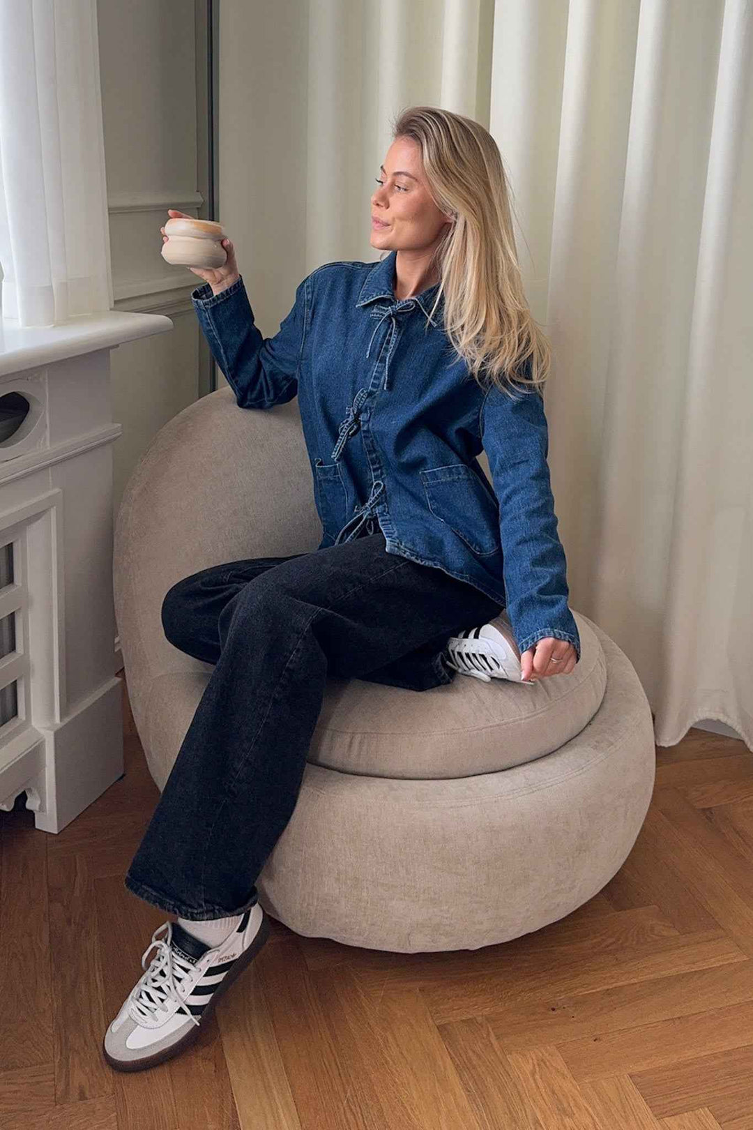 Women's Tailored Fit Denim Jacket - Casual Cotton Outerwear