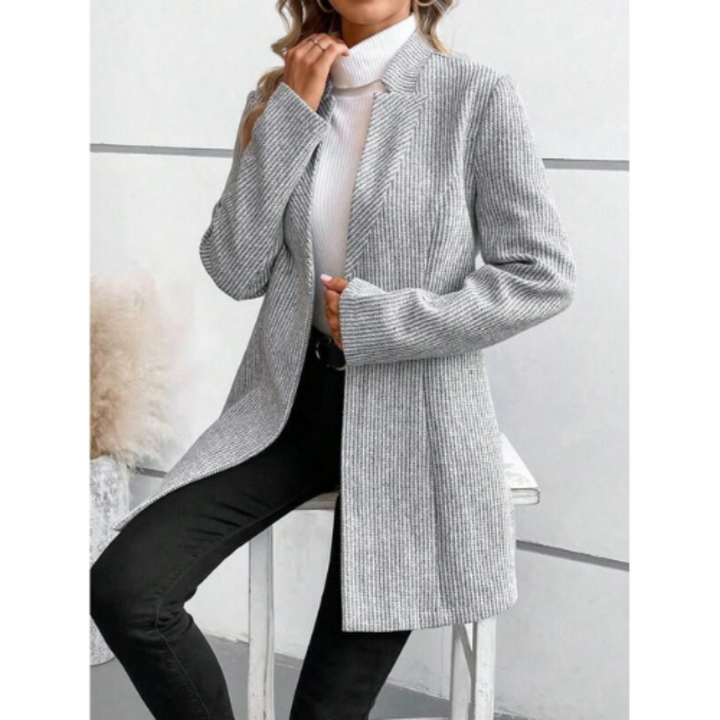Women's Tailored Long Blazer – Single Button – Structured Shoulders – Classic Lapels