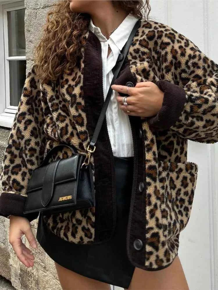 Women's Trendy Leopard Print Jacket - Feel Confident and Unique