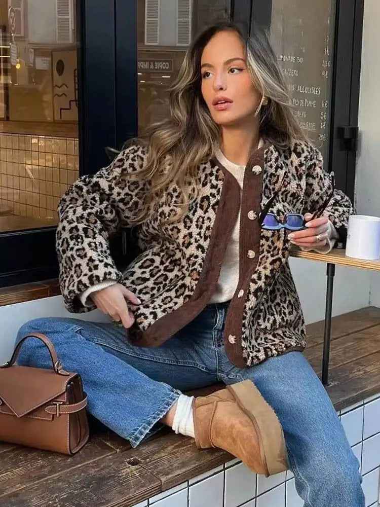 Women's Trendy Leopard Print Jacket - Feel Confident and Unique