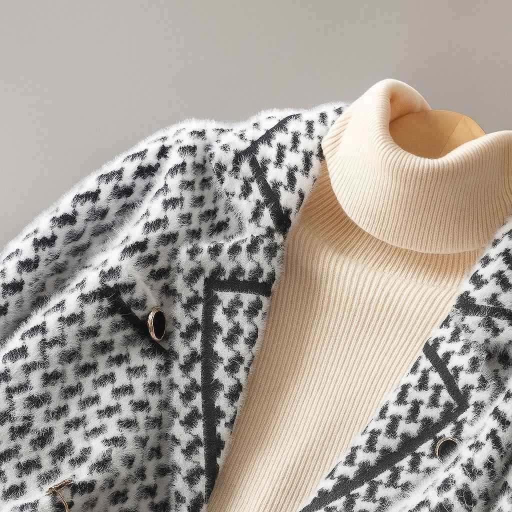Women's Woven Jacket - Stylish and Versatile Outerwear