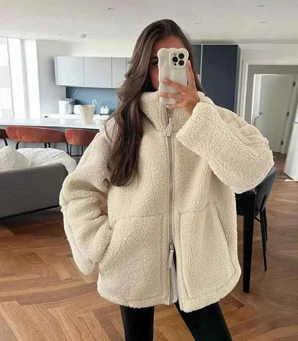 Women's Zip-Up Fleece Winter Jacket - Warm & Cozy Outerwear Beige