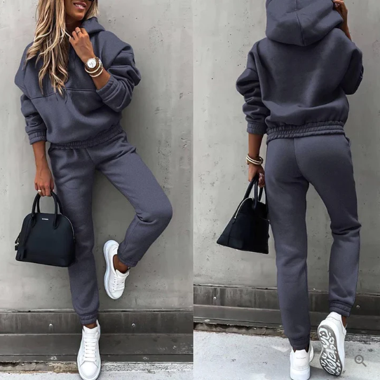 Women's Oversized Hoodie & Jogging Pants Tracksuit – Soft Cotton – Casual Fit Black