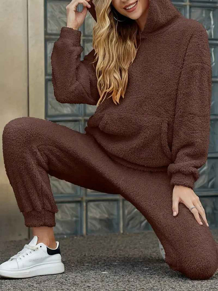 Women's Fleece Loungewear Set – Comfortable Hoodie and Pants – Loose Fit Homewear