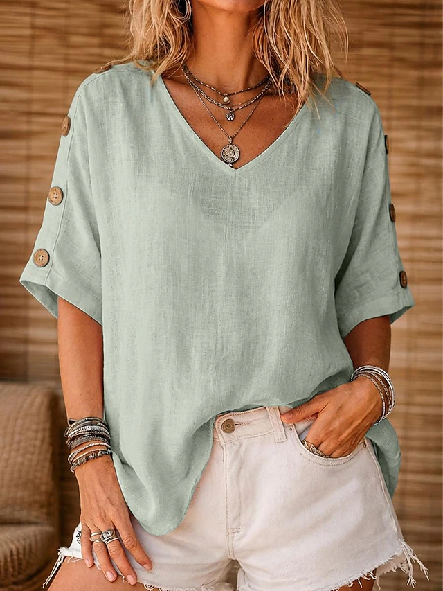 Women's Relaxed Button-Sleeve Blouse Light green