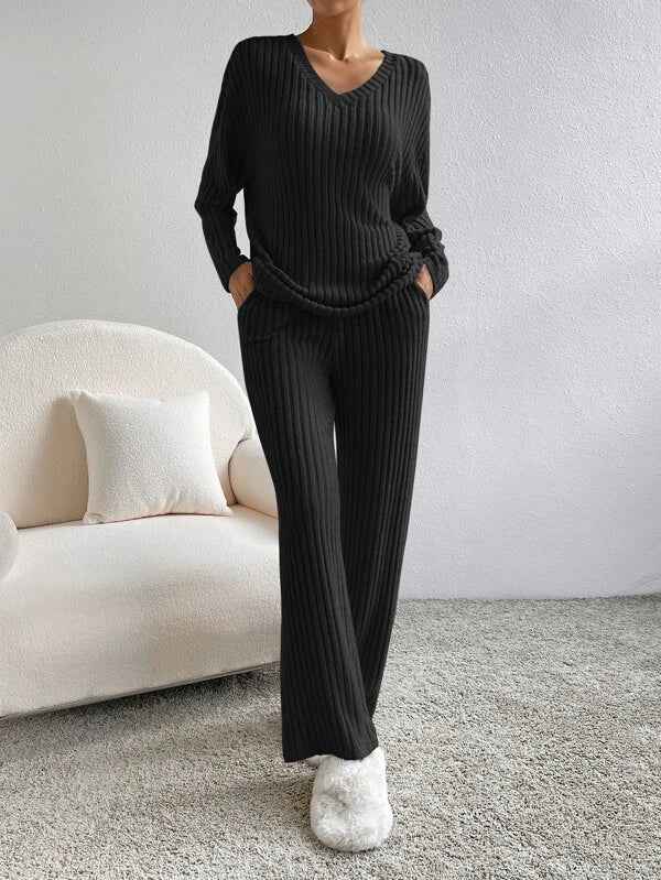 Women's Relaxed Fit Ribbed Lounge Set – Comfortable V-Neck Knit Black