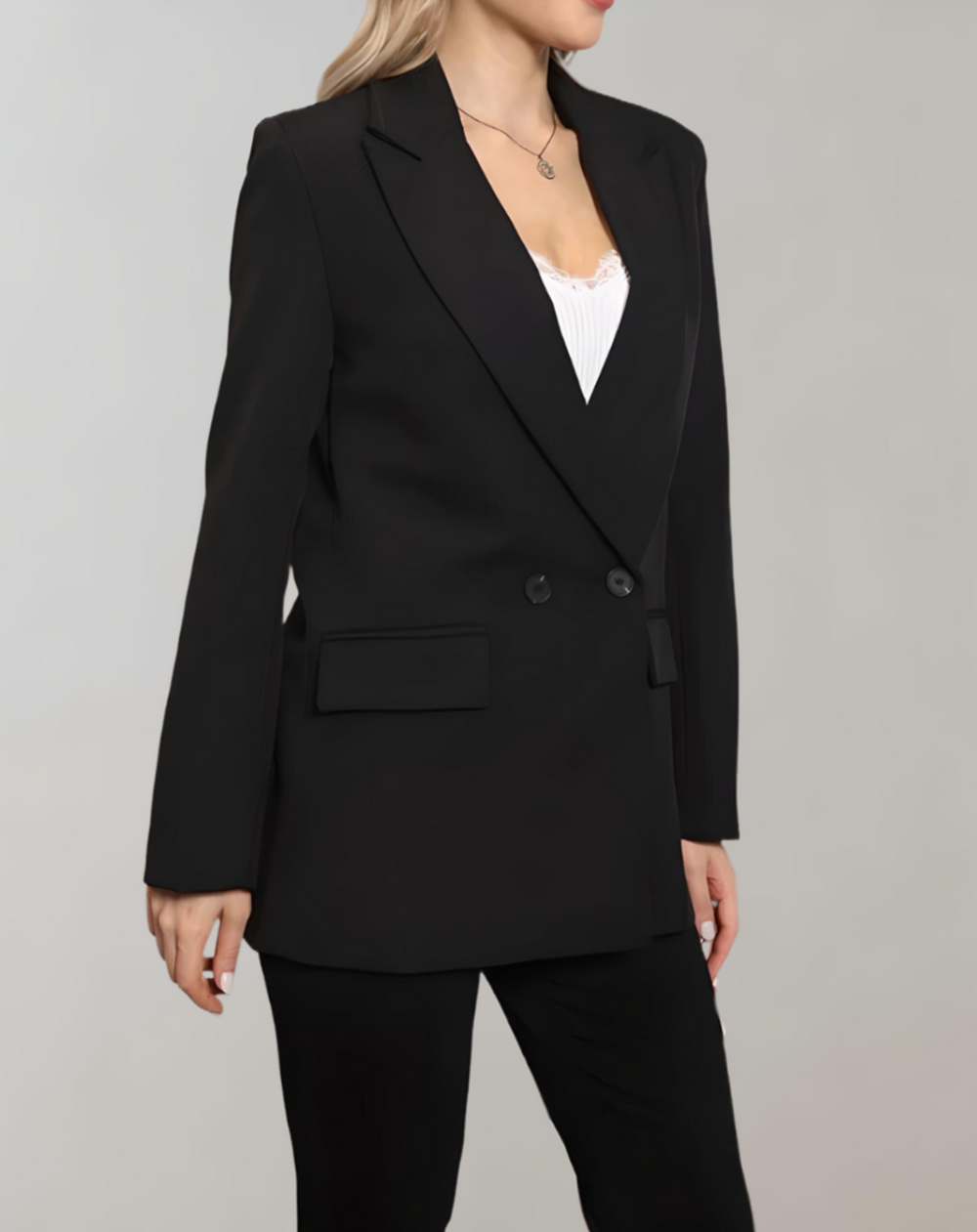 Women's Stylish Blazer - Chic and Versatile Outerwear
