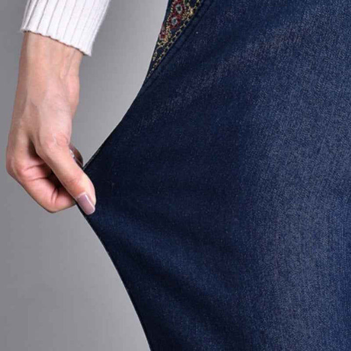 Women's Jeans with Side Pockets and Elastic Waistband