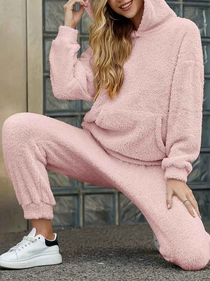 Women's Fleece Loungewear Set – Comfortable Hoodie and Pants – Loose Fit Homewear