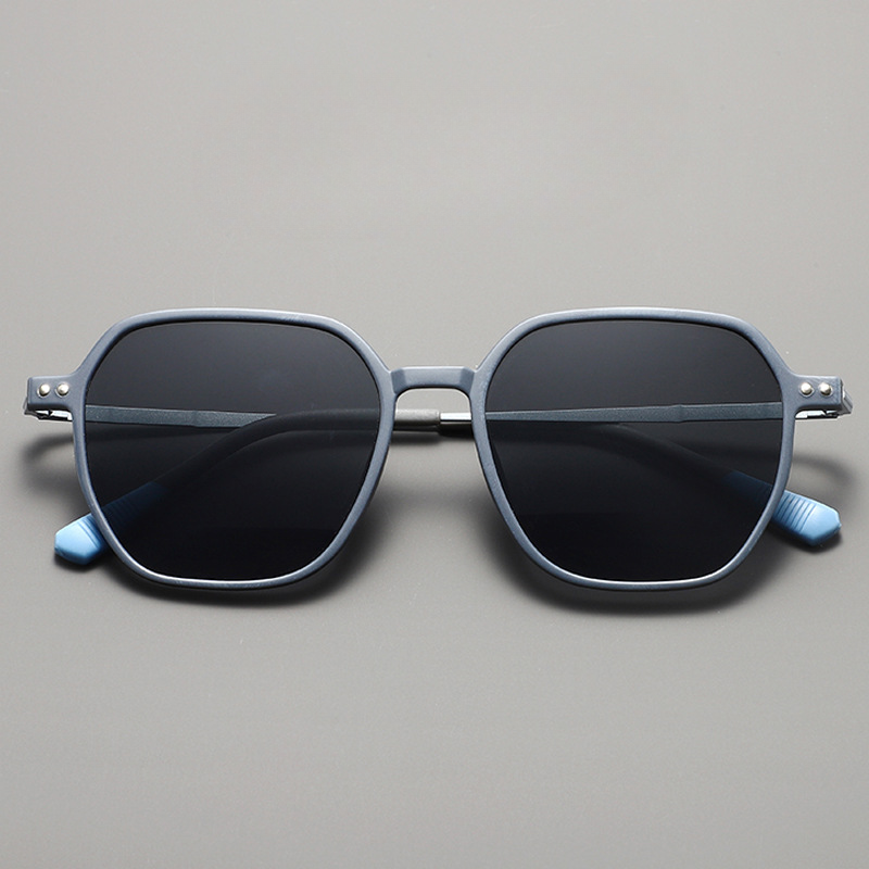 Stylish Designer Sunglasses for Ultimate Eye Protection