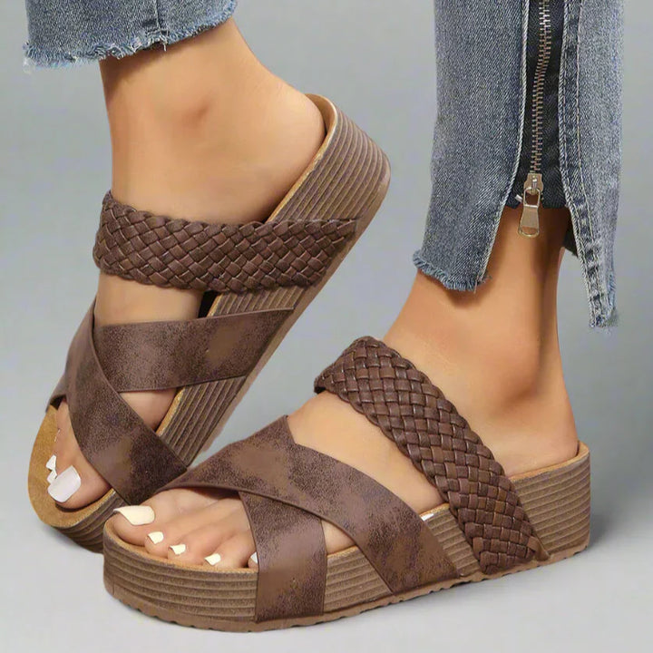 Dana | Orthopedic Sandals Brown