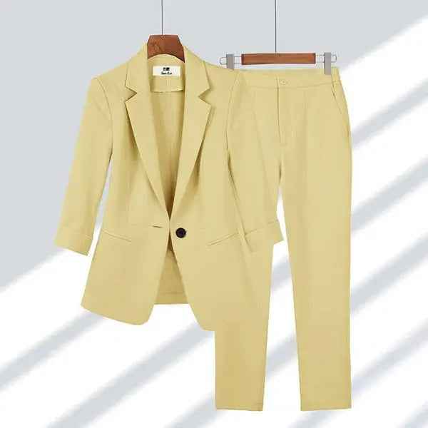 Women's Tailored Blazer and Straight Trousers Set – Formal Fit