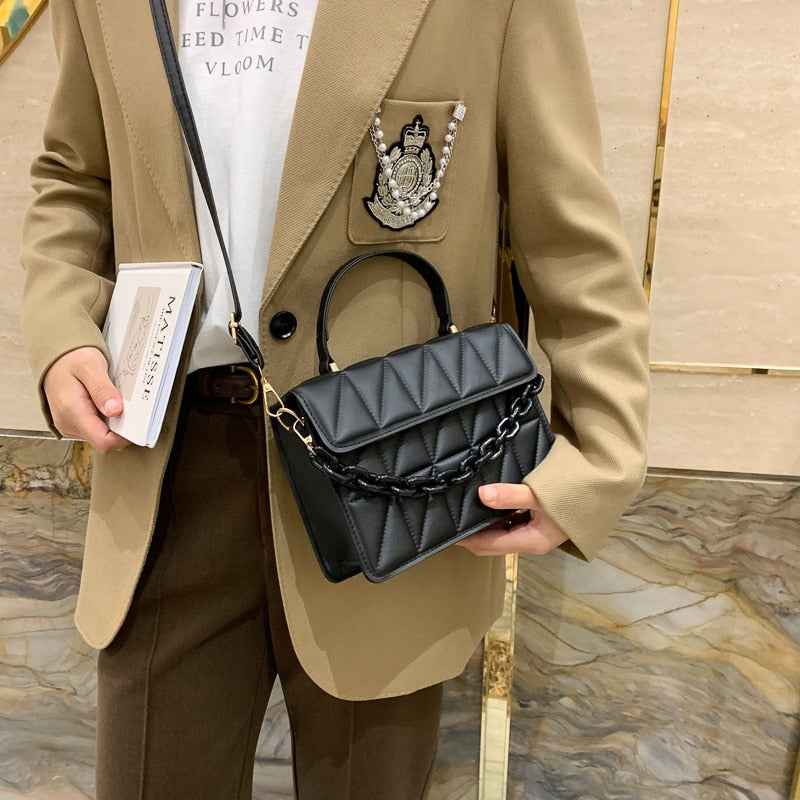 Elegant Vienna-Inspired Handbag
