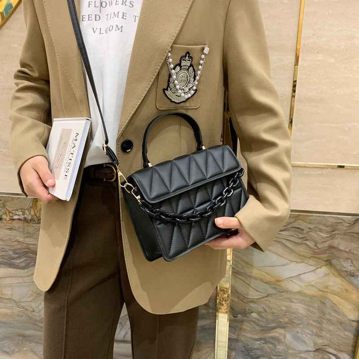 Elegant Vienna-Inspired Handbag