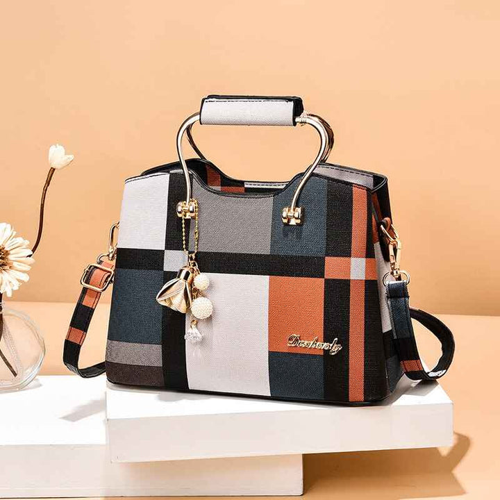 Stylish Leather Crossbody Bag for Everyday Use White