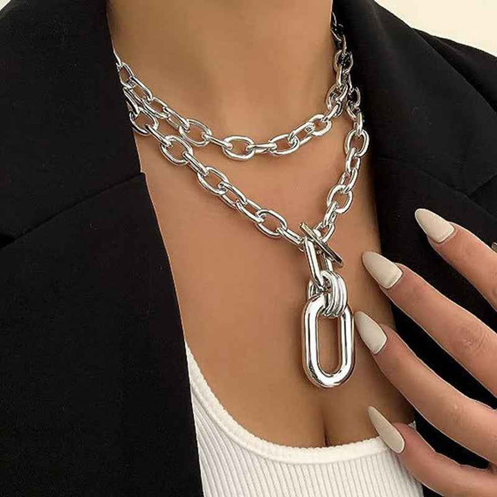 Stylish Chain Reaction Necklace for Effortless Elegance
