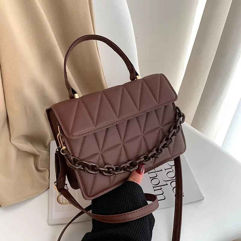 Elegant Vienna-Inspired Handbag Dark Brown