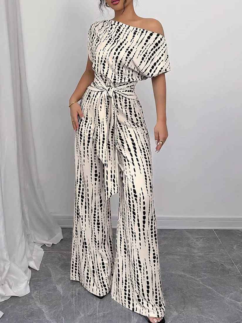 Women's Asymmetric One Shoulder Patterned Jumpsuit with Tie Waist