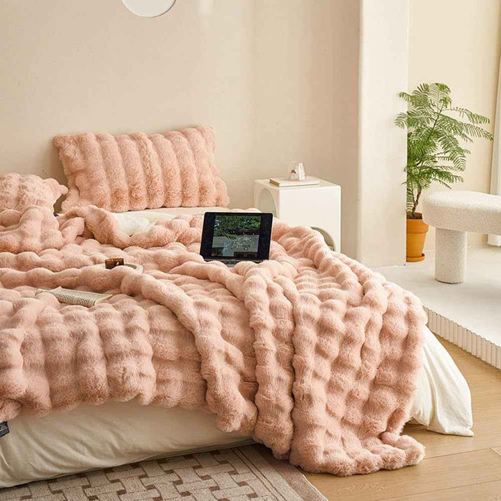 Cozy Faux Fur Plush Throw Blanket Pink