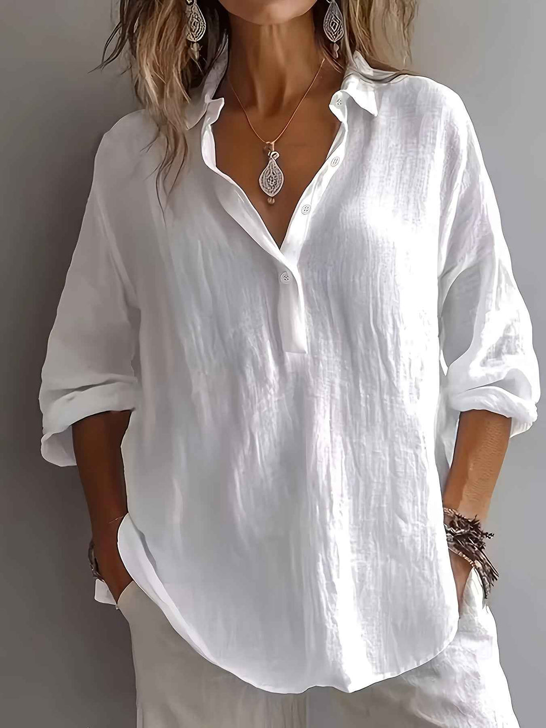 Women's Relaxed Collared Blouse
