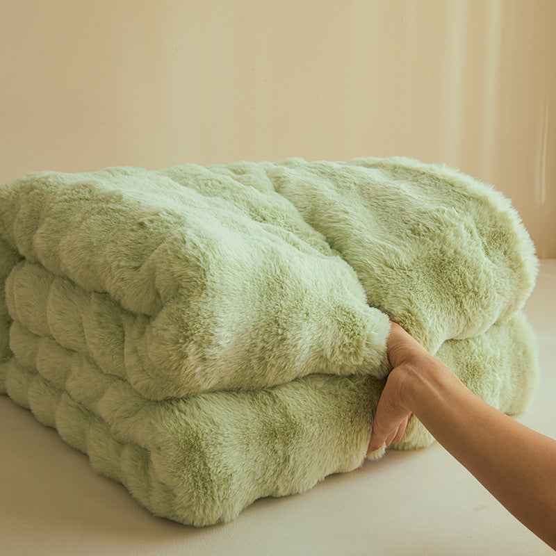 Cozy Faux Fur Plush Throw Blanket Green