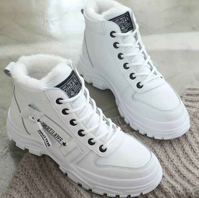 Women's Black Fleece Lined Lace Up Chunky Sole Winter Boots White