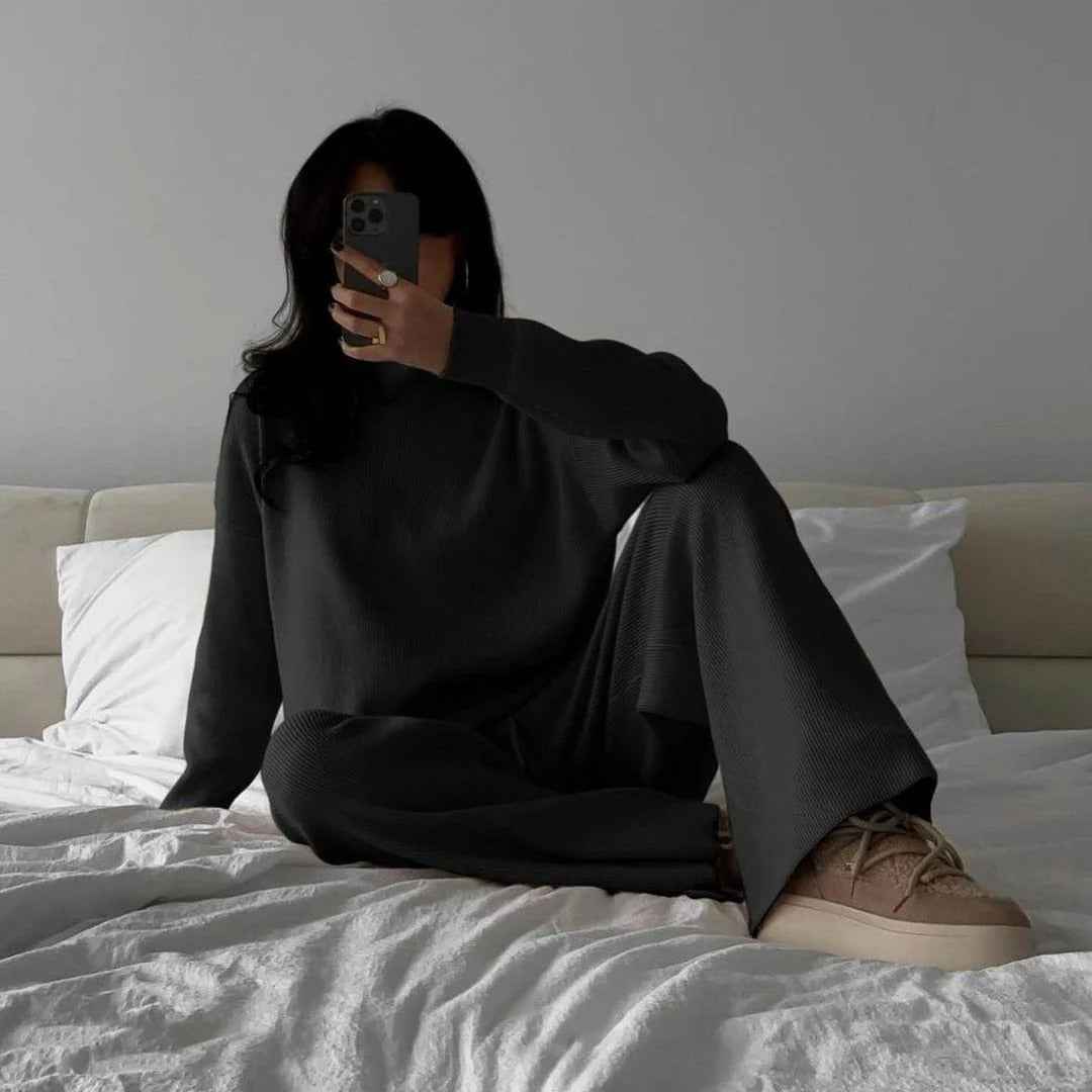 Women's Oversized Knitted Loungewear Set – High Neck with Side Splits Black
