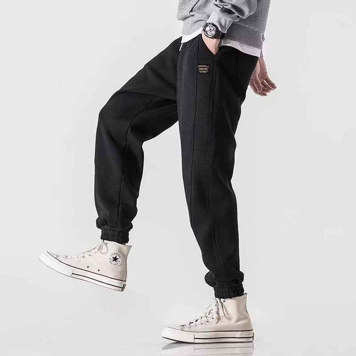 Men's Relaxed Fit Jogging Pants – Tapered Legs – Cotton – Drawstring Waist – Ribbed Cuffs Black