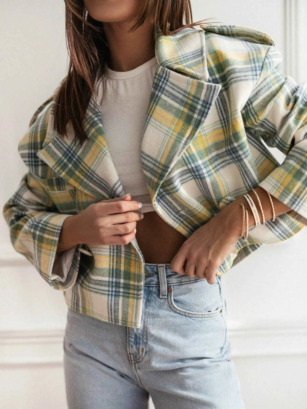 Women's Cropped Check Pattern Blazer – Tailored Fit – Wool Look – Notched Collar Yellow Blue Check
