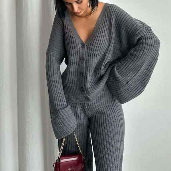 Women's Oversized Loungewear Set – Knitted Rib Fabric with Button Closure and Wide Sleeves Grey