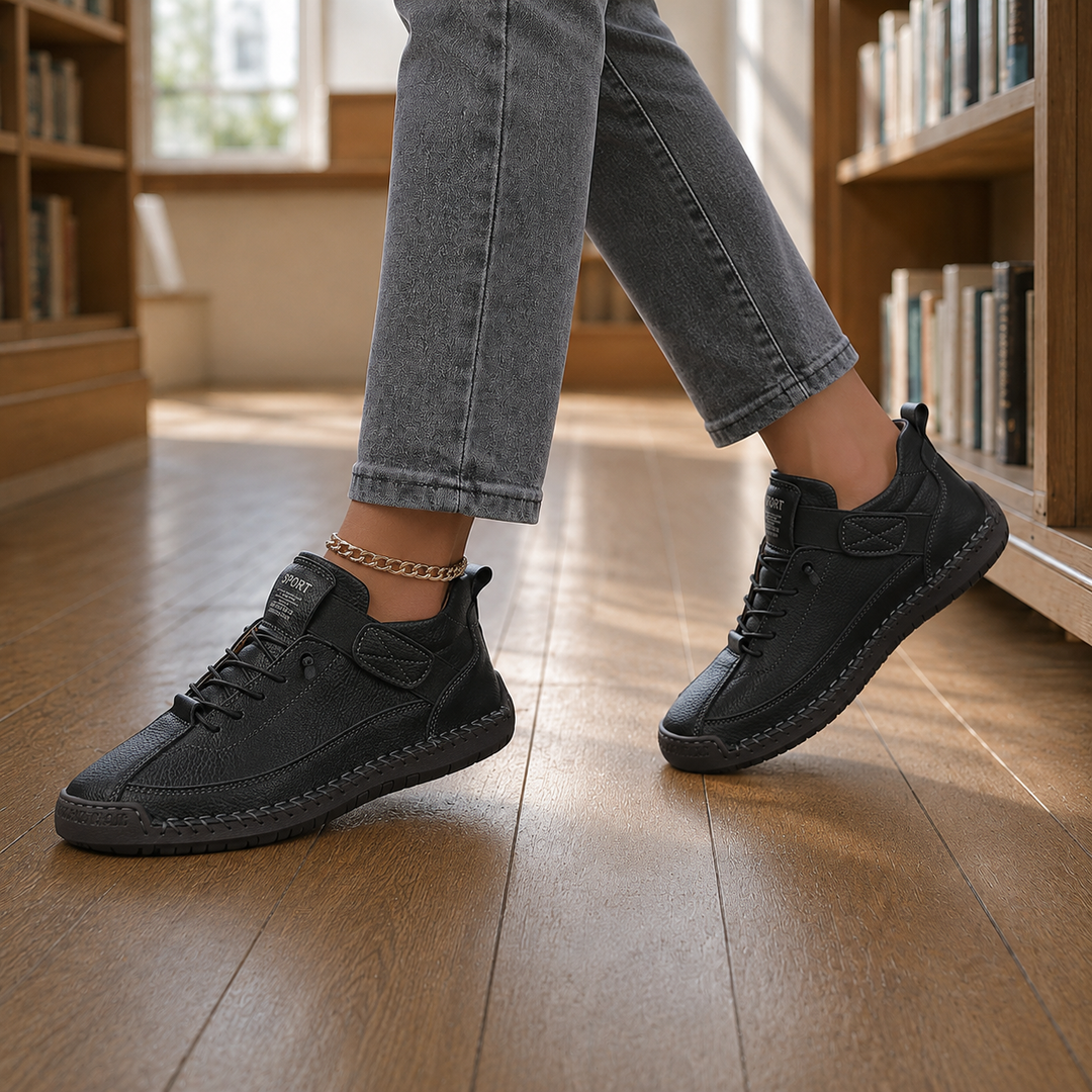 Women's Elastic Lace Sneakers Black