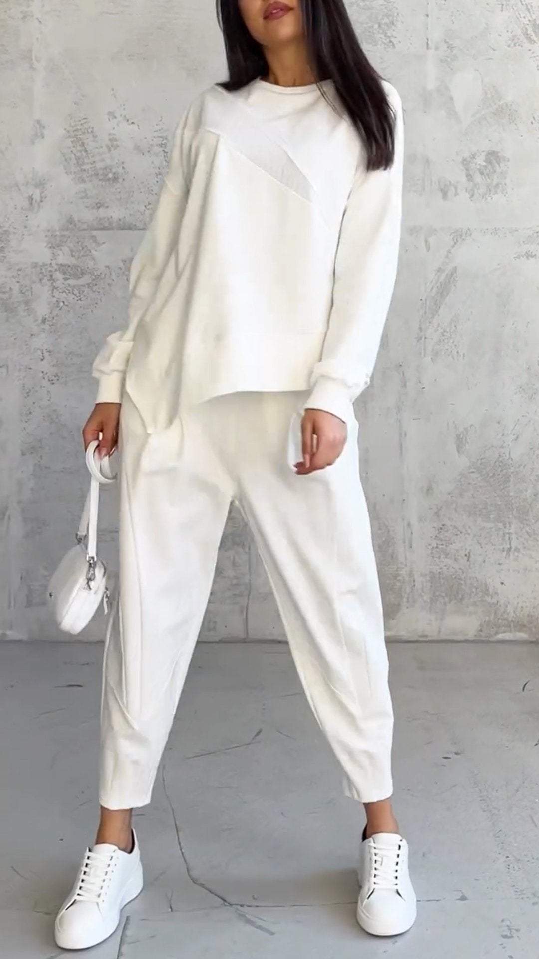 Chic Women's Two-Piece Set for Casual Comfort