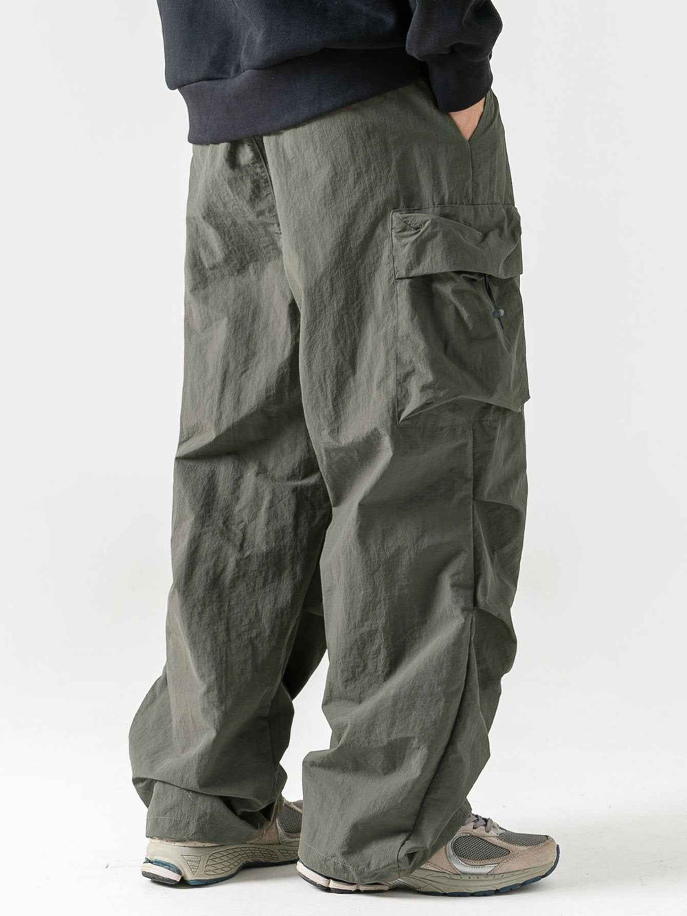 Men's Water-Resistant Cargo Pants – Ideal for Outdoor & Hiking