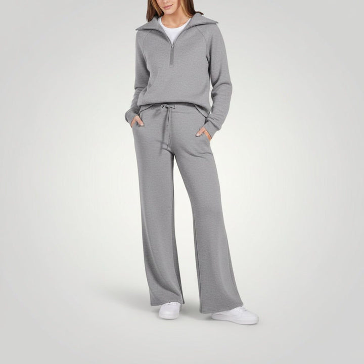 Women's Relaxed Fit Loungewear Set with Half-Zip Top