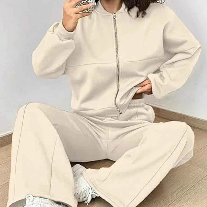 Trendy Women's Two-Piece Fashion Set