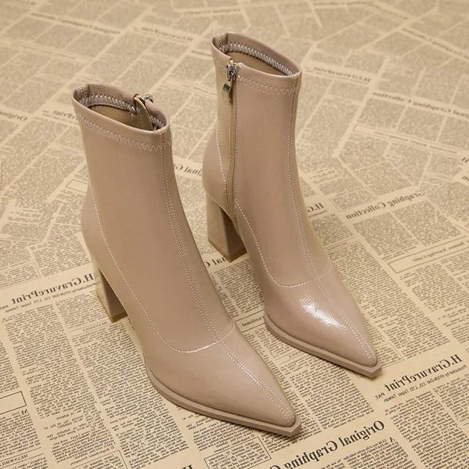 Winterliche Damen-Stiefeletten mit spitzer Zehenpartie