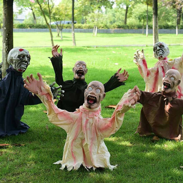 Dekorace strašidelného stromu od Halloween's s červenýma očima aktivovaná pohybem