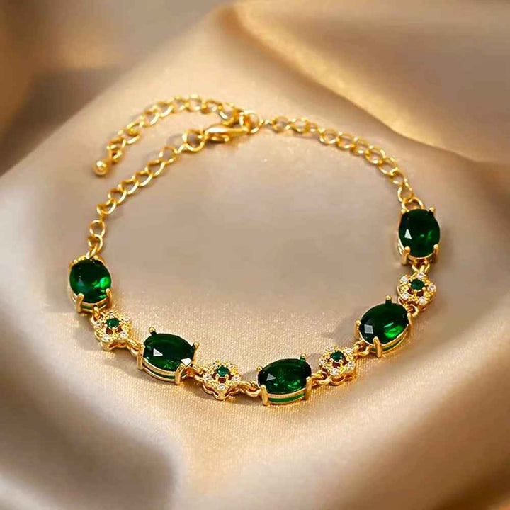 Elegant Royale Bracelet for Timeless Style