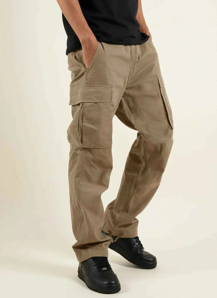Men's Loose Fit Cargo Pants Brown