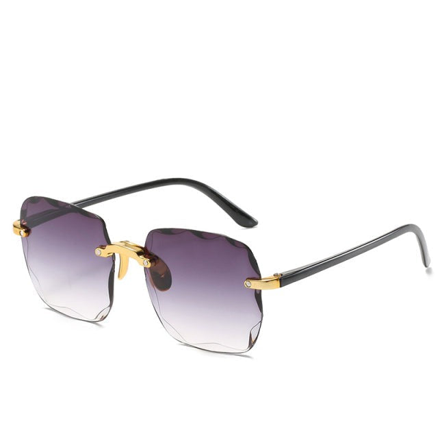 Joann | Women's Stylish Modern Sunglasses Gray