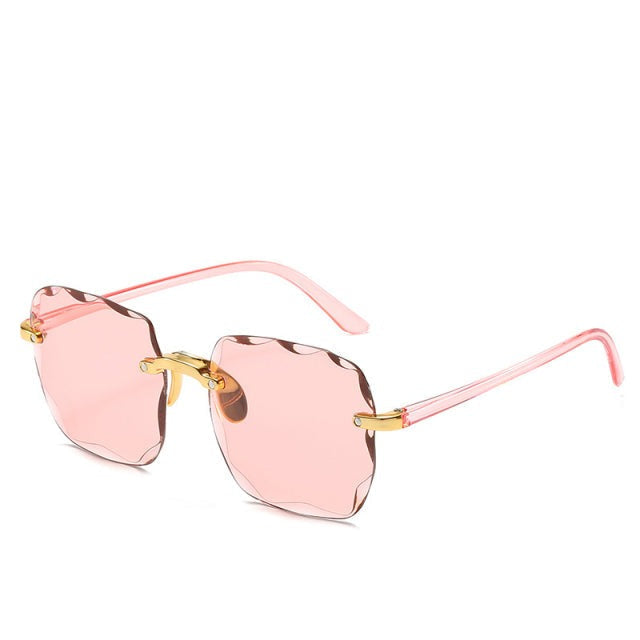 Joann | Women's Stylish Modern Sunglasses Light Pink