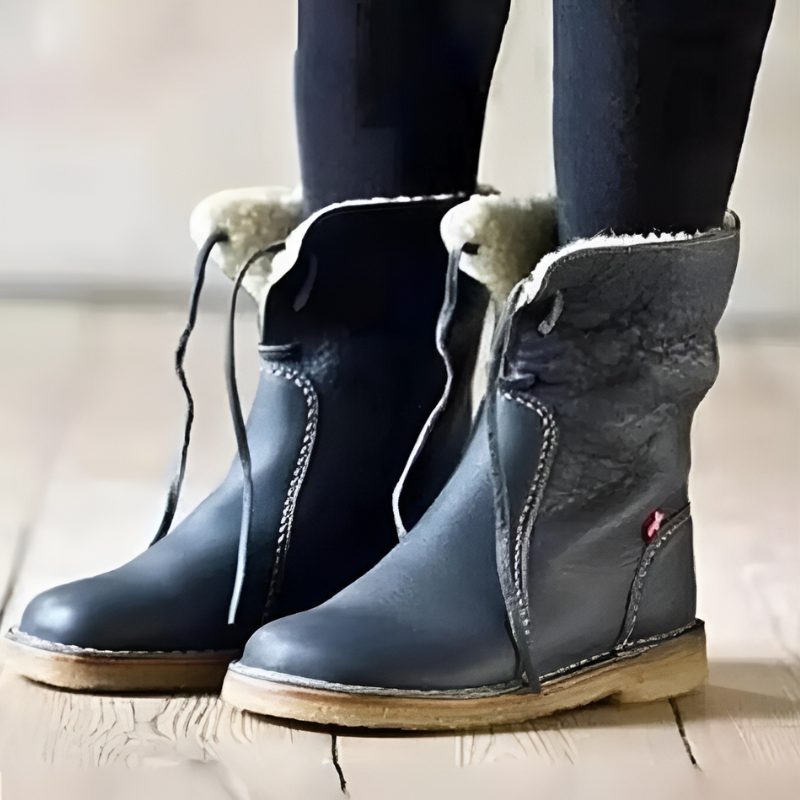 Snörade vinterboots för kvinnor med pälsfoder