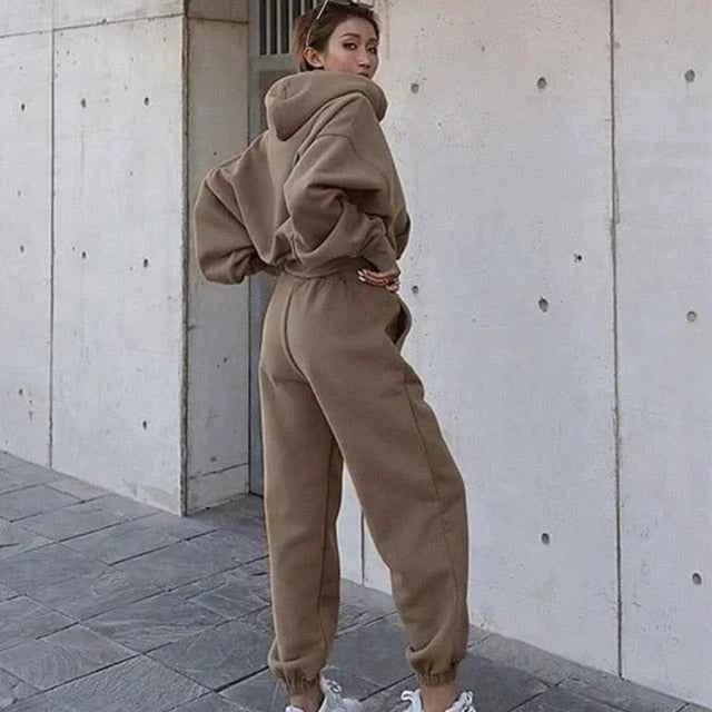 Women's Trendy Hooded Set - Stylish and Comfortable Khaki