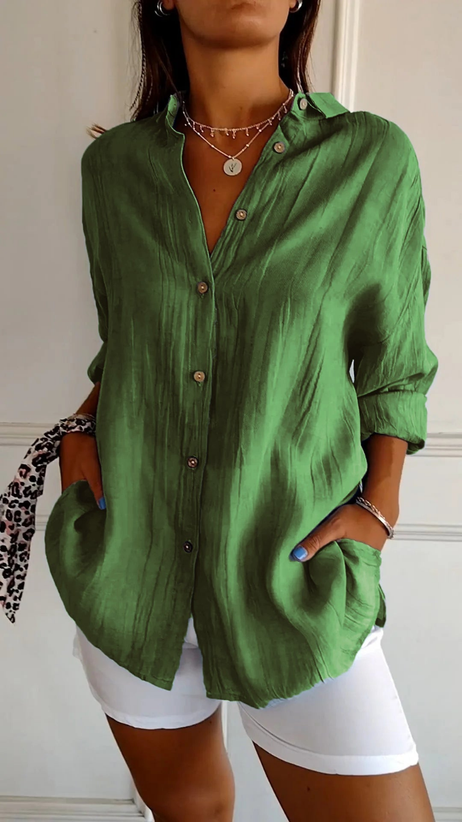 Women's Relaxed Oversized Button-Down Blouse Green