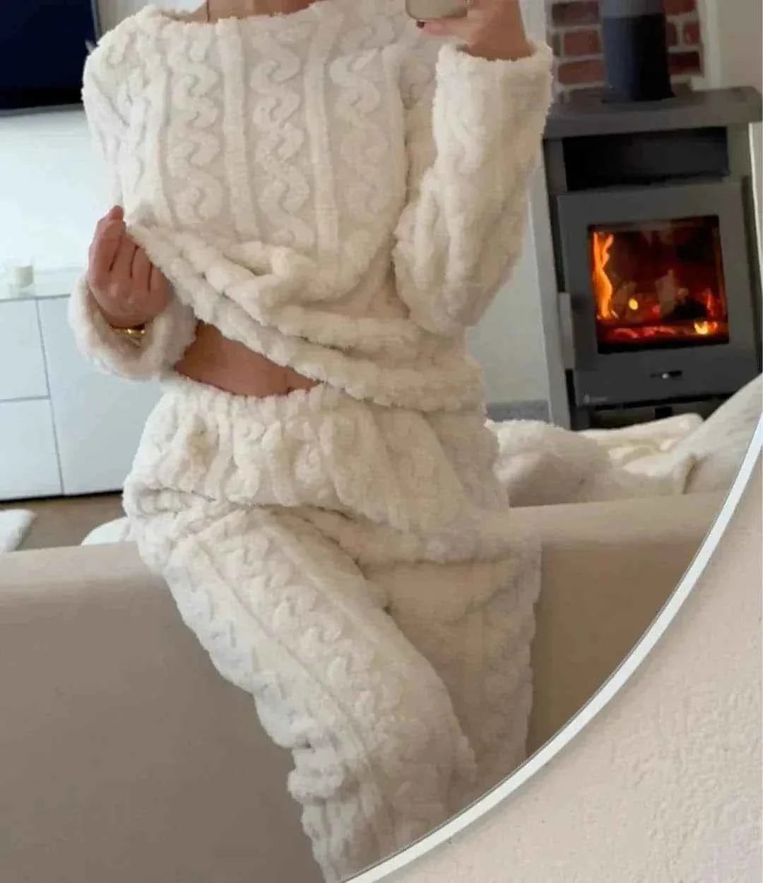 Cozy Two-Piece Women's Set Black