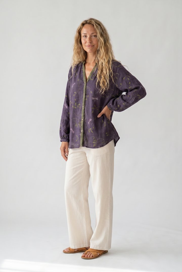 Women's Floral Print V-Neck Blouse in Vintage Style