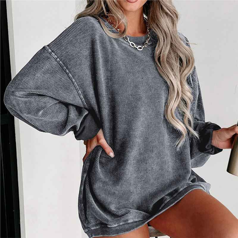 Women's Oversized Crewneck Sweatshirt with Drop Shoulders