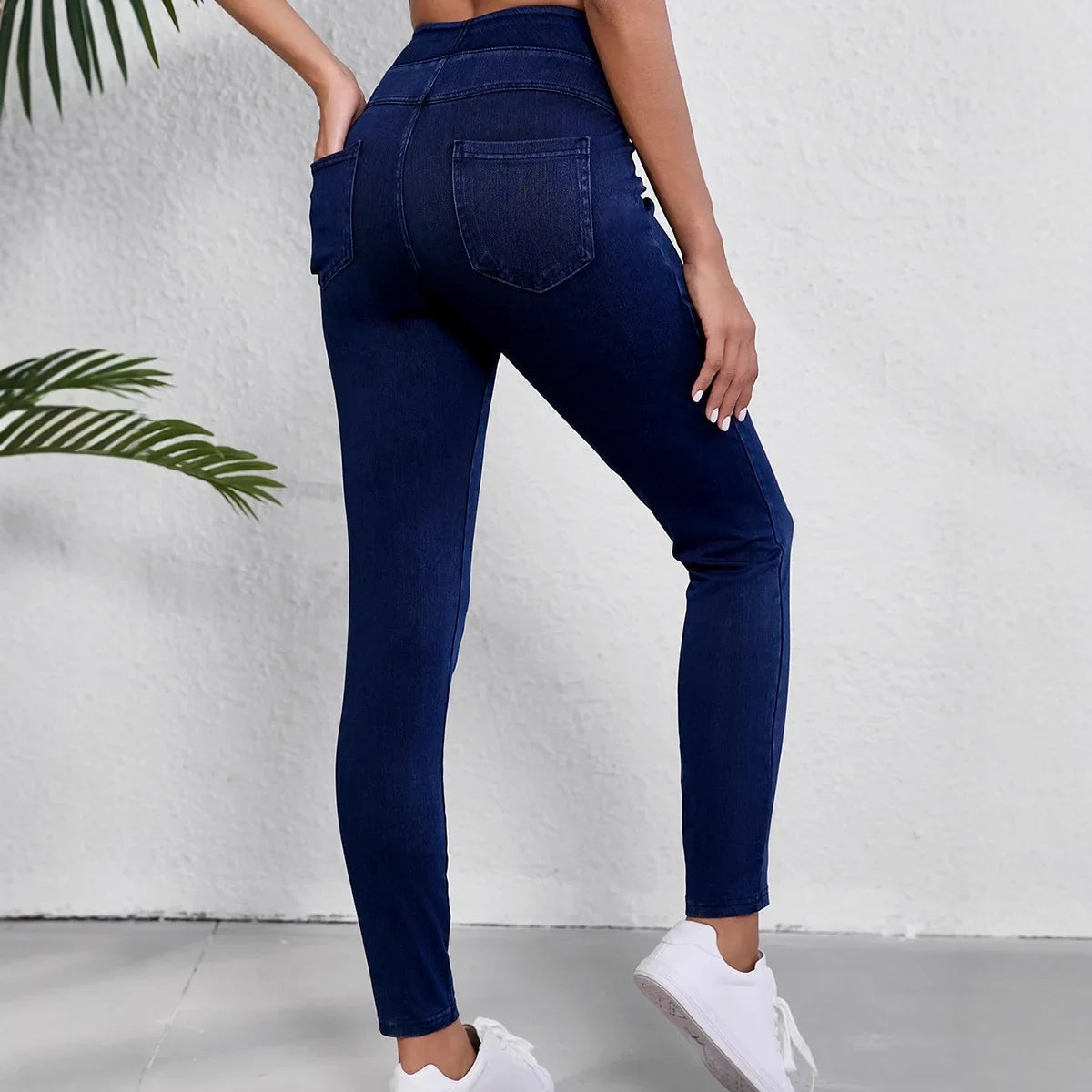 Women's High-Rise Slim Fit Stretch Jeans