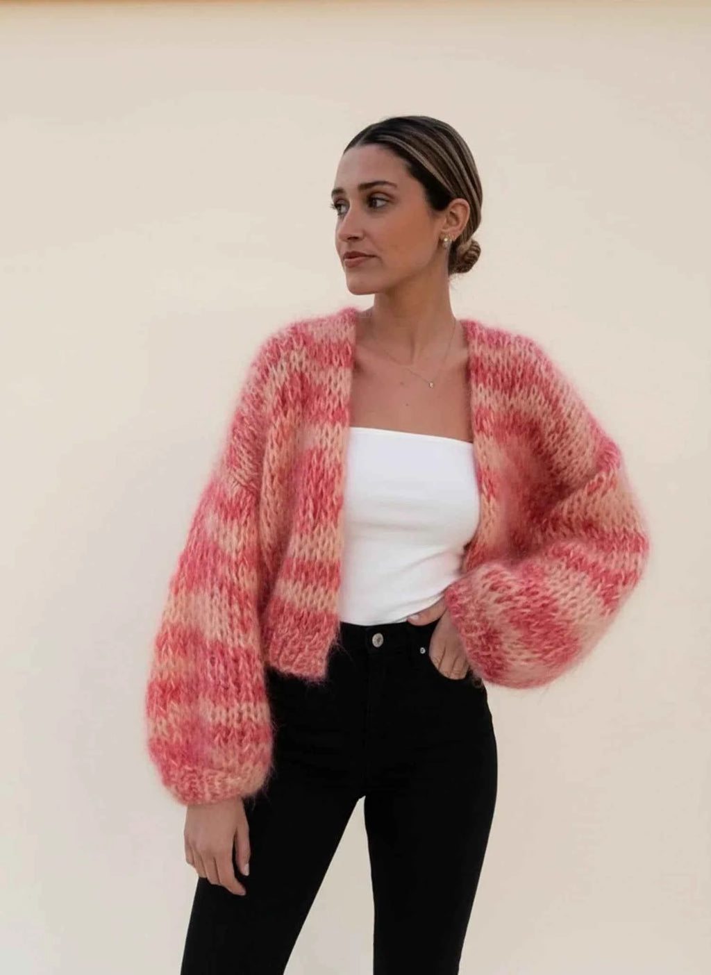 Women's Stylish Cropped Sweater Pink