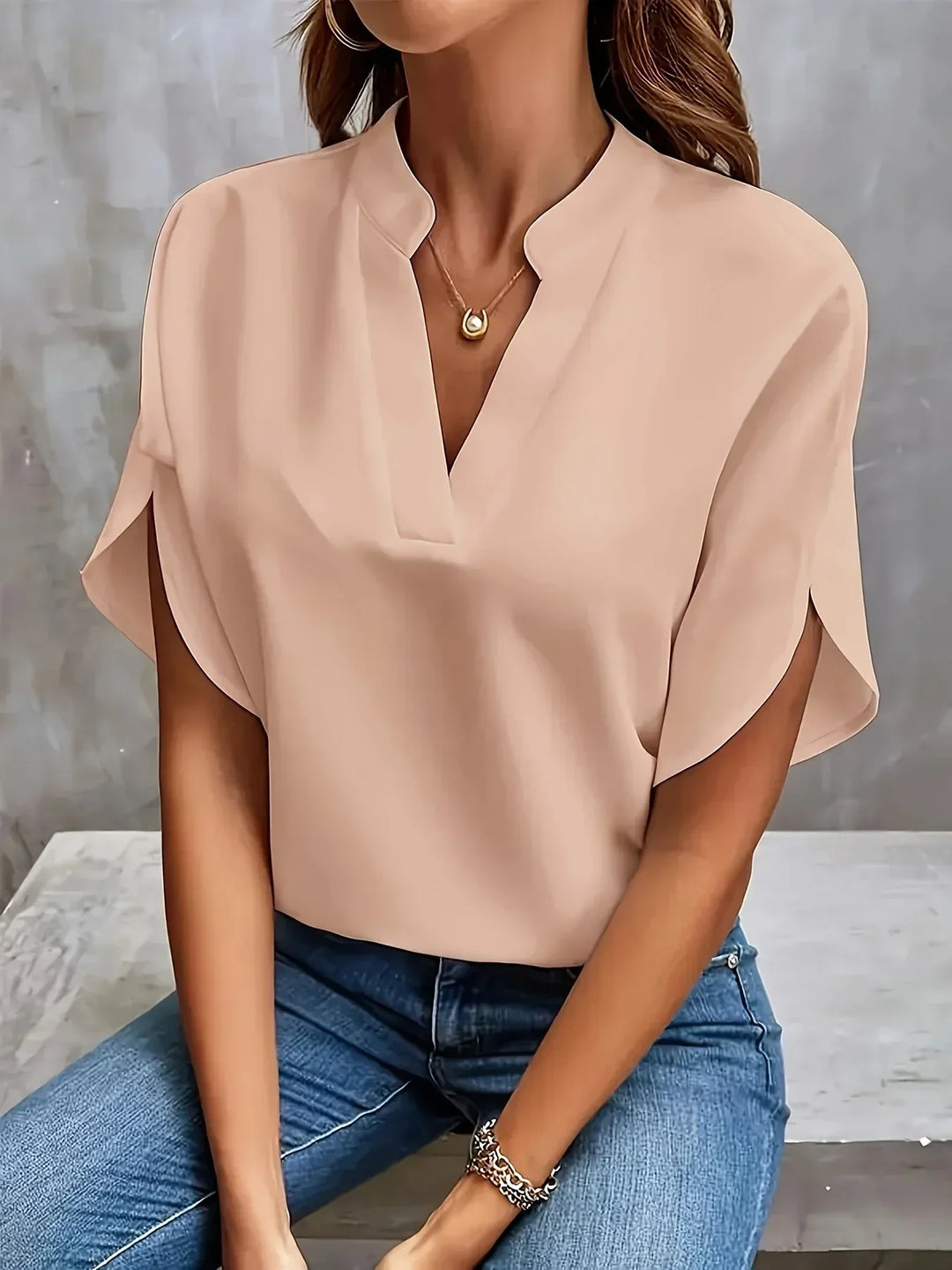 Women's Woven Blouse with Split Neck and Flutter Sleeves Pink